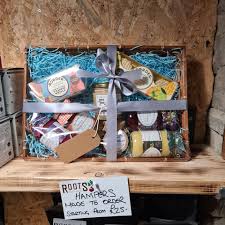 Cheese & Wine Hampers